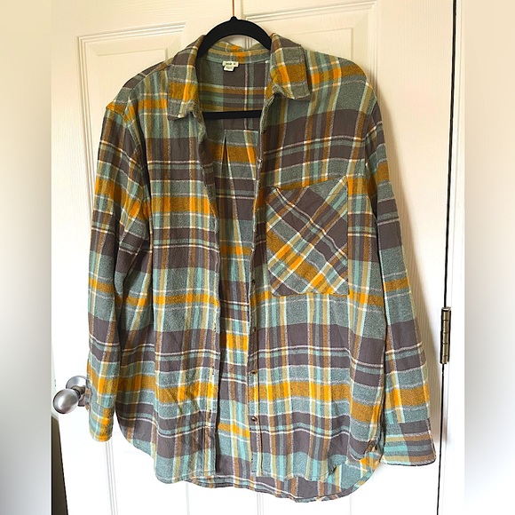 Aerie by American Eagle Plaid Button Up Flannel - Picture 1 of 5